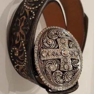 Brighton black leather belt by Justin sz 38